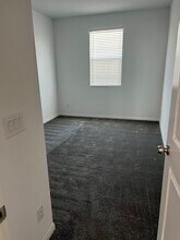 1923 Karner Blue Ave in North Las Vegas, NV - Building Photo - Building Photo