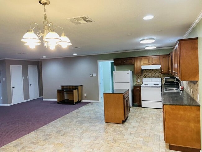 property at 306 N Davis St