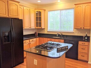 1616 Benoli Ct in Odenton, MD - Building Photo - Building Photo