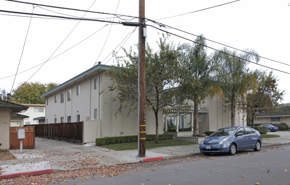 1567 Alta Glen Dr in San Jose, CA - Building Photo