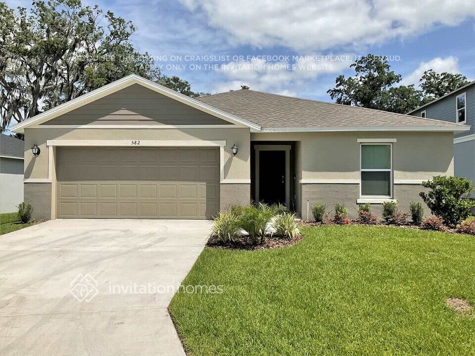 582 Scott Lake Creek Ln in Lakeland, FL - Building Photo