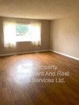 8077 Rochester Crescent in Prince George, BC - Building Photo