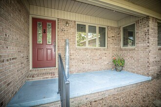 8 Ochavo Way in Hot Springs, AR - Building Photo - Building Photo