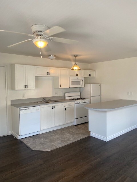 10815 Kling St, Unit 2 in Toluca Lake, CA - Building Photo