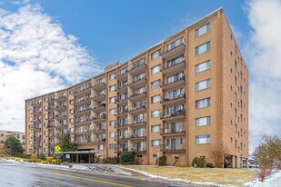 Marlboro House in Ridgefield Park, NJ - Building Photo
