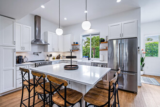 68 Azalea Cir in Jupiter, FL - Building Photo - Building Photo