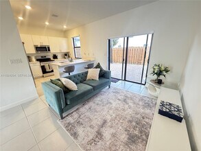 23036 SW 129th Pl in Goulds, FL - Building Photo - Building Photo