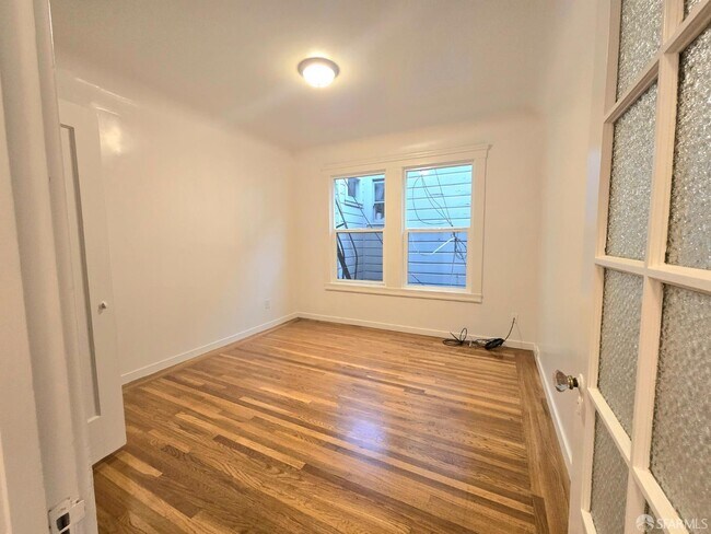 5845 Geary Blvd in San Francisco, CA - Building Photo - Building Photo