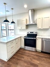 102 Meadowlark Ave in Bartlesville, OK - Building Photo - Building Photo