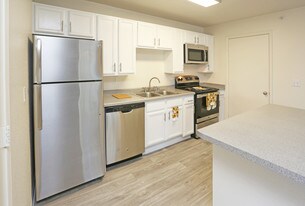 Sandia Heights Apartments For Rent Albuquerque Nm La Ventana Apartment Homes