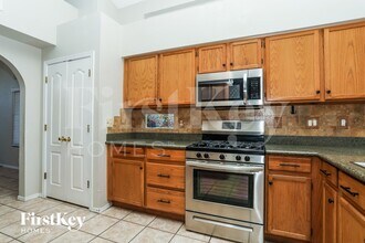 9880 N Windwalker Trail, Unit RM0116 in Tucson, AZ - Building Photo - Building Photo