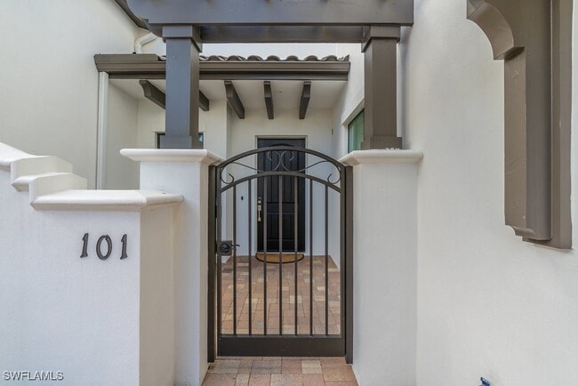 16394 Corsica Way in Naples, FL - Building Photo - Building Photo