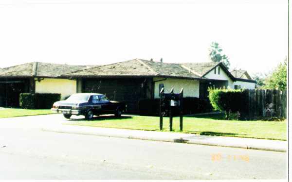 1651-1653 Moffett Rd in Ceres, CA - Building Photo - Building Photo