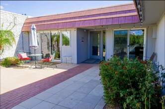 10705 W Topaz Dr in Sun City, AZ - Building Photo - Building Photo