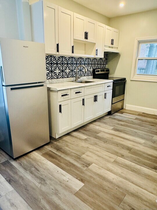 58 Kellogg St in Waterbury, CT - Building Photo