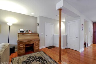 6300 N Rockwell St in Chicago, IL - Building Photo - Building Photo