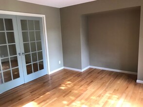 2704 Cherry Hills Dr in Champaign, IL - Building Photo - Building Photo