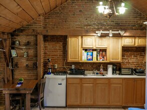 90 Madison Ave, Unit SI ID1501085P in Albany, NY - Building Photo - Building Photo