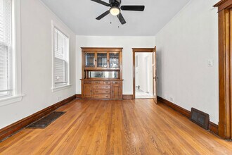 1429 W Barry Ave in Chicago, IL - Building Photo - Building Photo