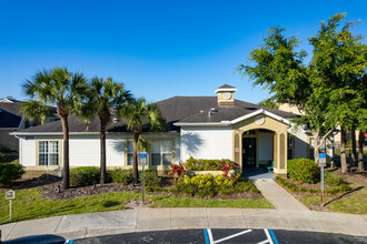 Hickory Pointe in Melbourne, FL - Building Photo - Building Photo