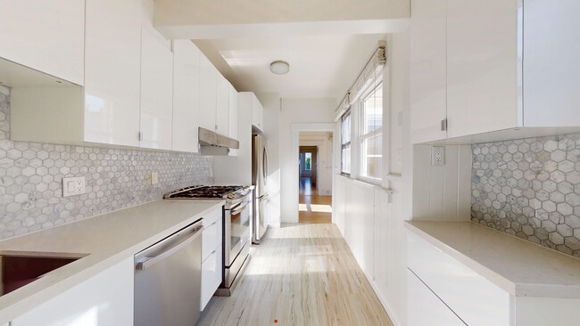 property at 254 Ivy St