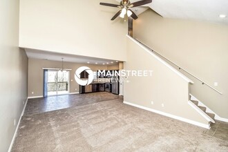 6501 Buisson Ln in Louisville, KY - Foto de edificio - Building Photo