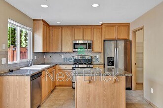 19221 25th Dr SE in Bothell, WA - Building Photo - Building Photo
