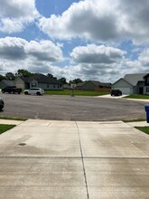 409 Bender Ct in Clarksville, TN - Building Photo - Building Photo