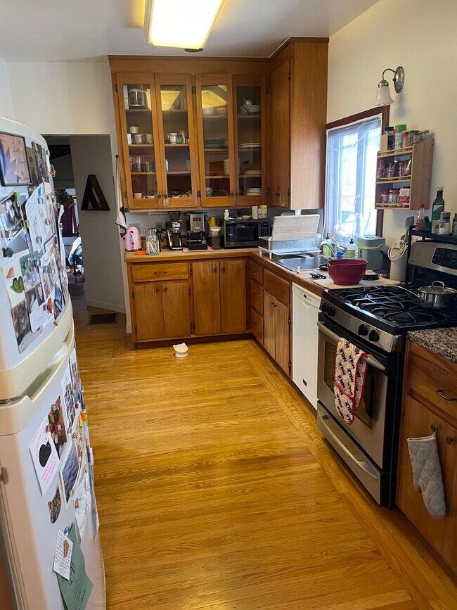 1620 Milvia St, Unit A in Berkeley, CA - Foto de edificio - Building Photo
