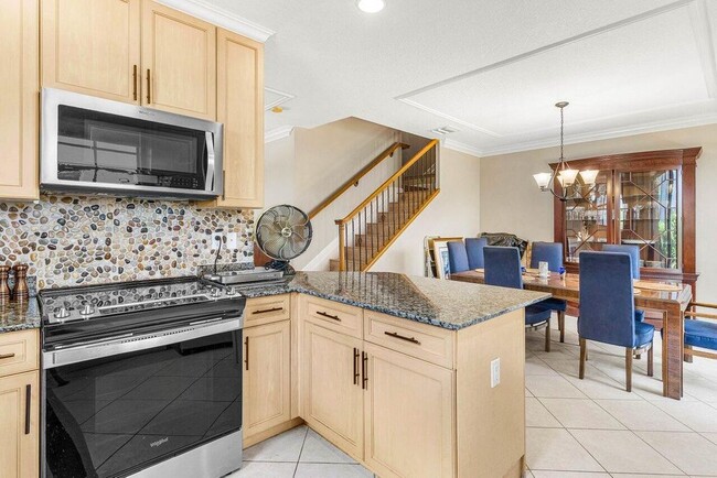 223 W Chrystie Cir in Delray Beach, FL - Building Photo - Building Photo
