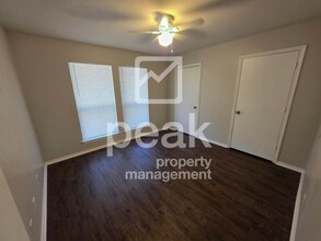 209 Joyce St in Weatherford, TX - Building Photo - Building Photo