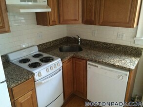 41 Bay State Rd in Boston, MA - Foto de edificio - Building Photo