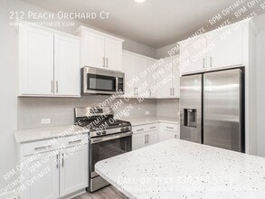 212 Peach Orch Ct in Mebane, NC - Building Photo - Building Photo