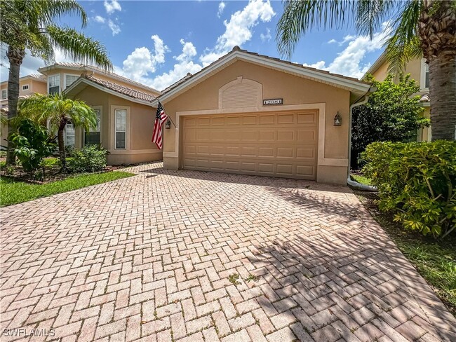 12881 Stone Tower Loop in Ft. Myers, FL - Building Photo - Building Photo