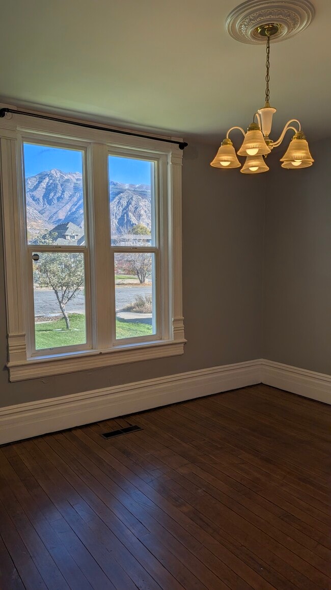 2135 Adams Ave in Ogden, UT - Building Photo - Building Photo