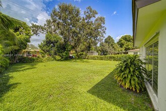 6433 SW 25th St in Miramar, FL - Building Photo - Building Photo