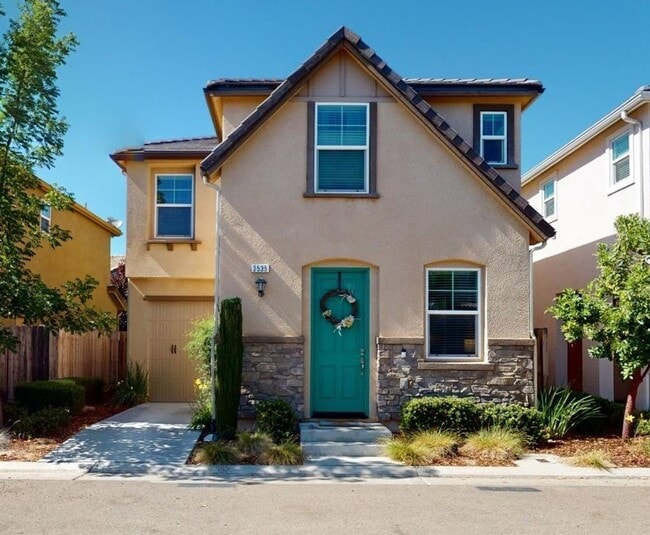 3535 Generosity Way in Clovis, CA - Building Photo - Building Photo