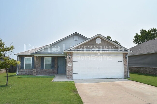 property at 14671 S Lakewood Ave