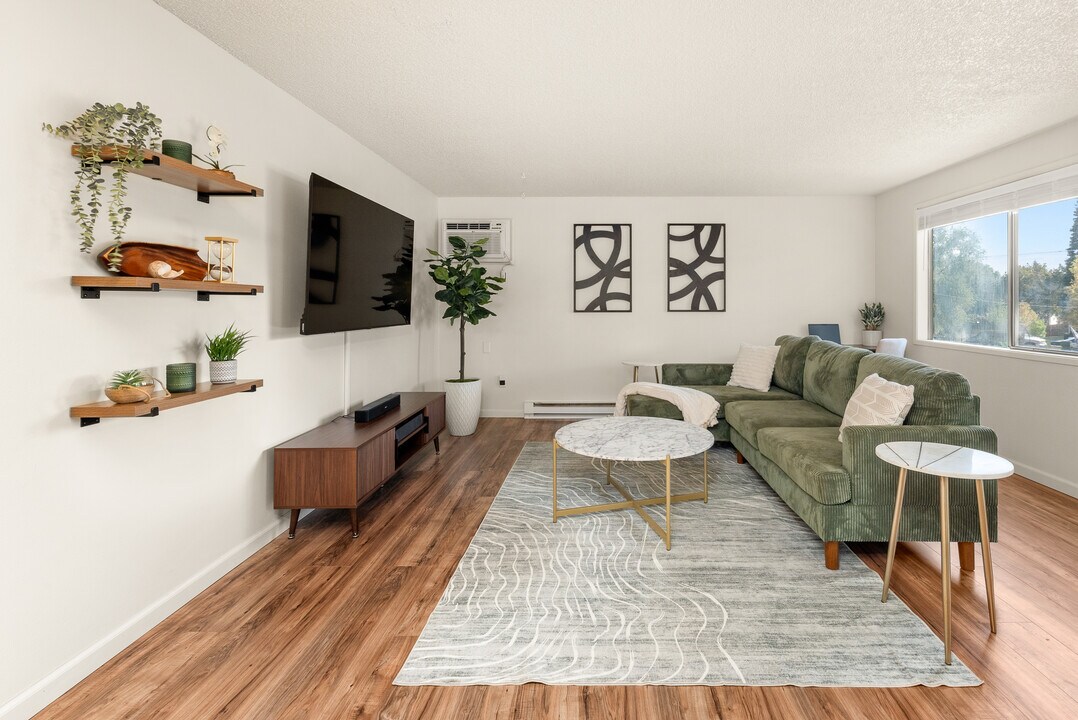 120 W Cora Ave, Unit 120 in Spokane, WA - Foto de edificio