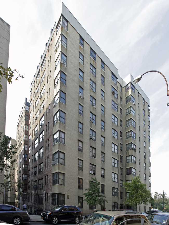 930 Grand Concourse in Bronx, NY - Building Photo - Building Photo