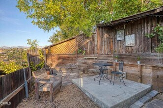 1850 Kaweah Dr in Pasadena, CA - Building Photo - Building Photo