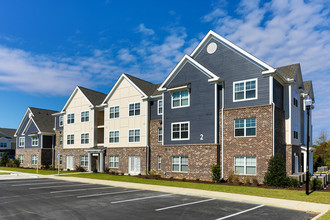 Gateway Pointe Apartment Homes in Warner Robins, GA - Foto de edificio - Building Photo