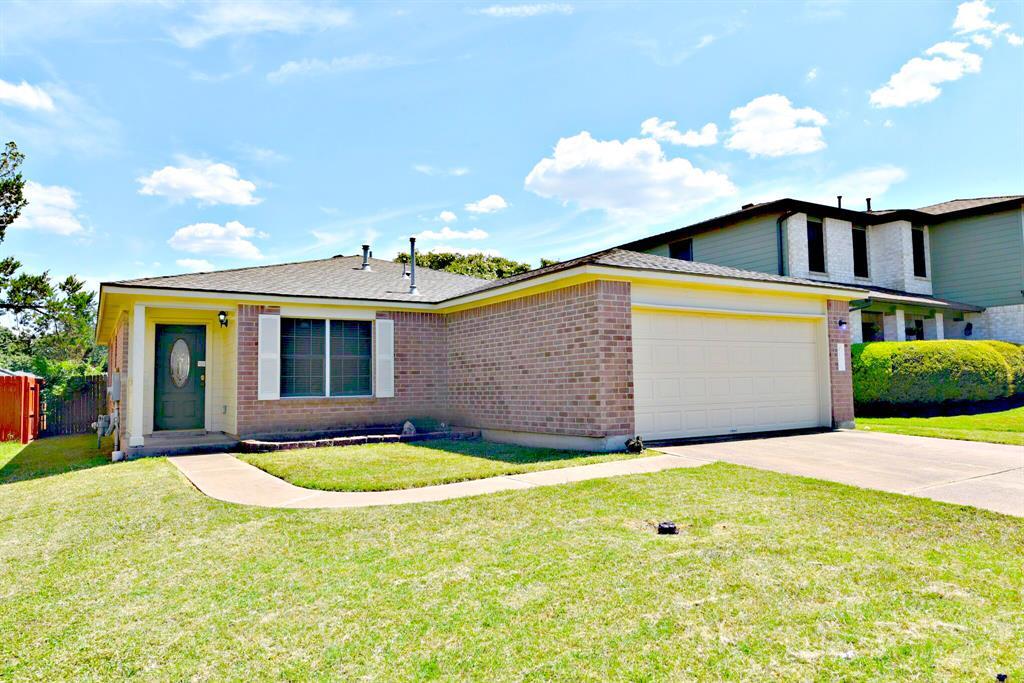2100 Killians Way in Cedar Park, TX - Building Photo