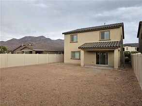6730 Warthog Ave in Las Vegas, NV - Building Photo - Building Photo