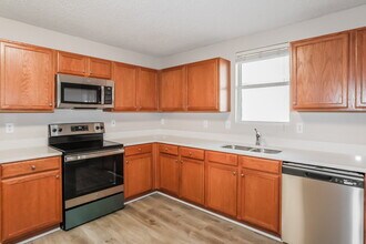 2141 Shawnee Trail in Justin, TX - Building Photo - Building Photo