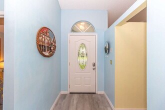 1465 Brier Ct in Palm Harbor, FL - Building Photo - Building Photo
