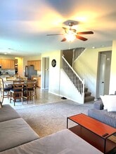 25790 Seagrass Trl, Unit ROOM FOR RENT in Wildomar, CA - Building Photo - Building Photo