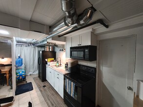 1062 W 300 N in Salt Lake City, UT - Building Photo - Building Photo