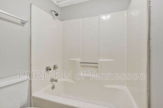 215 Prince Ave in Nashville, TN - Building Photo - Building Photo