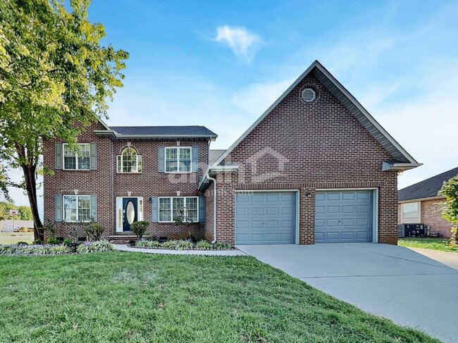 property at 7525 Saddlebrooke Dr